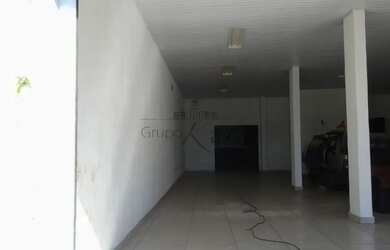 Imagem: O depósito possui 5 Vagas na garagem, 130m² de Área e está