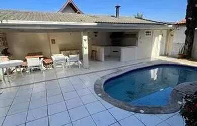 Imagem 2: Imóvel para aluguel possui 360 metros quadrados com 3 quartos