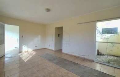 Imagem 3: Casa à Venda - Novo Aleixo por atrás do Supermercado Coema