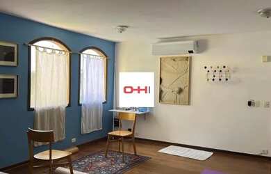 Imagem: A casa possui 4 Dormitórios, 4 Banheiros, 3 Vagas na garagem