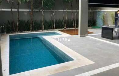 Imagem: A casa em condomínio possui 4 Dormitórios, 5 Banheiros, 4