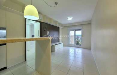 Imagem: O apartamento possui 1 Dormitório, 2 Banheiros, 1 Vaga na garagem