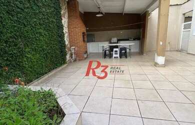 Imagem: A casa possui 3 Dormitórios, 3 Banheiros, 2 Vagas na garagem