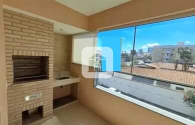 Imagem: O apartamento possui 3 Dormitórios, 2 Banheiros, 2 Vagas na