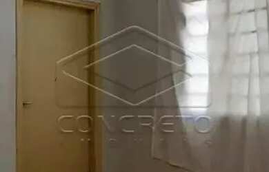 Imagem 4: Casa Residência em Jaú. Área de serviço, 12m² de Área, 2 Banheirose3...