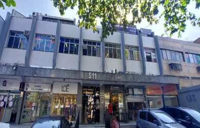 Imagem: O depósito possui 1 Vaga na garagem, 35m² de Área e está