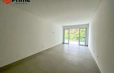 Imagem: O apartamento possui 3 Dormitórios, 1 Banheiro, 2 Vagas na