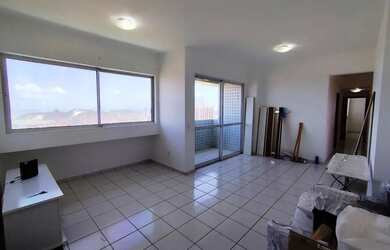 Imagem: O apartamento à venda possui 3 Dormitórios, 2 Banheiros, 2