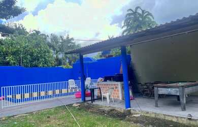 Imagem: A casa possui 2 Dormitórios, 2 Banheiros, 5 Vagas na garagem