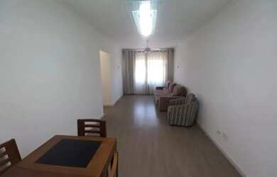 Imagem: O apartamento possui 1 Dormitório, 1 Banheiro, 1 Vaga na garagem