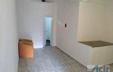 Imagem: O depósito possui 35m² de Área e está localizado em Praça