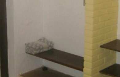 Imagem: O quarto está localizado em Acaraú, Ubatuba para alugar por