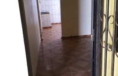 Imagem 2: casa na qr 304. 1 Vaga na garageme2 Dormitórios