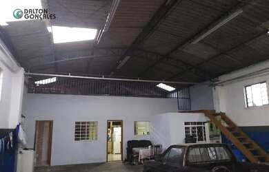 Imagem: O depósito possui 221m² de Área e está localizado em Jardim