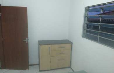 Imagem 2: Alugo kitnet. 1 Banheiroe1 Dormitório