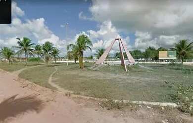 Imagem: O terreno possui 300m² de Área e está localizado em Mumbaba