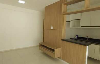 Imagem: O apartamento possui 1 Dormitório, 1 Banheiro, 2 Vagas na garagem