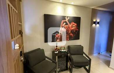 Imagem: O apartamento possui 3 Dormitórios, 2 Banheiros, 2 Vagas na