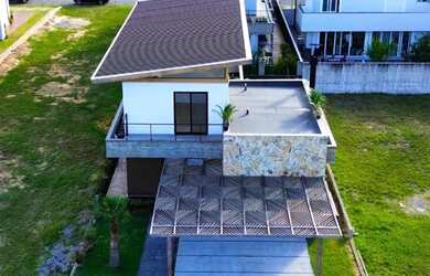 Imagem 2: Condomínio Rosa Internacional, localizado na Praia do Rosa, ao lado da...