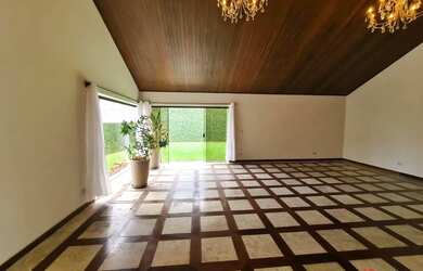 Imagem 6: Casa em condomínio para alugar no São Lourenco