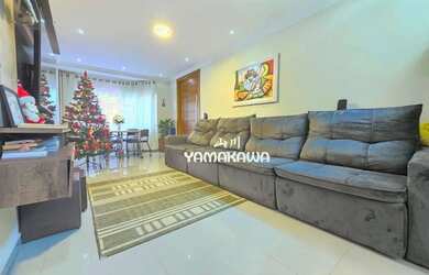 Imagem: A casa possui 3 Dormitórios, 3 Banheiros, 3 Vagas na garagem