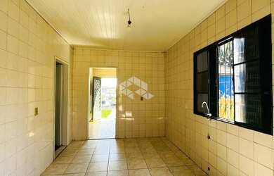 Imagem 10: Casa de 02 quartos e vaga de garagem, à venda, no bairro Urlândia em...