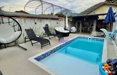 Imagem: A casa possui 3 Dormitórios, 1 Banheiro, 1 Vaga na garagem