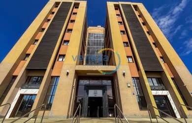 Imagem: O depósito possui 1 Vaga na garagem e 61m² de Área e está