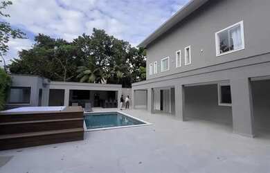 Imagem 6: MANSÃO DISPONÍVEL PARA VENDA E LOCAÇÃO NA BARRA DA TIJUCA CONDOMÍNIO SANTA MARINA