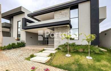 Imagem: A casa em condomínio possui 3 Dormitórios, 5 Banheiros, 4