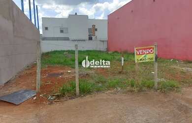 Imagem 2: Terreno disponível para venda no bairro Novo Mundo em Uberlândia-MG