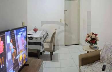 Imagem: O apartamento possui 2 Dormitórios, 1 Banheiro, 1 Vaga na garagem