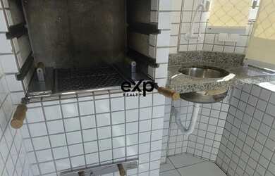 Imagem: O apartamento e possui 2 Dormitórios, Suítes, 2 Banheiros