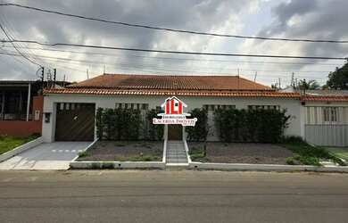 Imagem: Casa no Conjunto Tiradentes com 4 Quartos 367m² Aleixo - Manaus