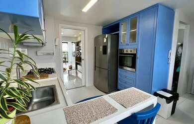 Imagem: O apartamento possui 3 Dormitórios, 5 Banheiros, 2 Vagas na