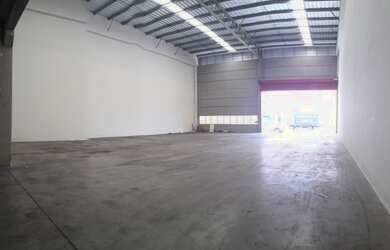 Imagem 4: GALPÃO 1.021 M² ATIBAIA - RODOVIA DOM PEDRO I CONDOMÍNIO 24 HORAS