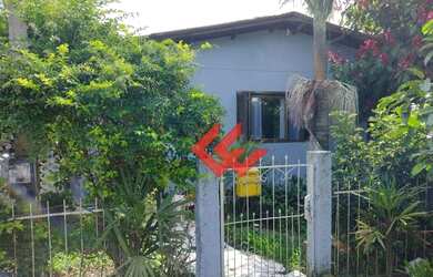 Imagem: A casa possui 2 Dormitórios, 1 Banheiro, 80m² de Área e