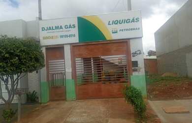 Imagem 2: Sobrado de dois andares vendo ou troco por carro do meu interesse