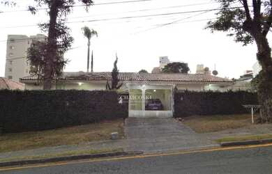 Imagem: O terreno possui 520m² de Área e está localizado em Água