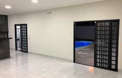 Imagem 1: AC-EXCELENTE CASA. Ar-condicionado, 100m² de Área, 2 Vagas na garageme2...