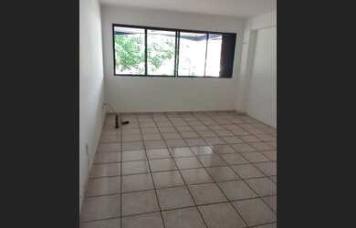 Imagem: O apartamento possui 1 Dormitório, 1 Banheiro, 50m² de Área