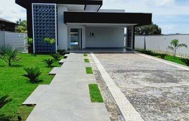 Imagem: A casa em condomínio possui 4 Dormitórios, 4 Banheiros e