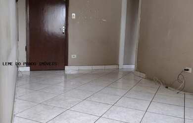 Imagem: O apartamento possui 2 Dormitórios, 1 Banheiro e 63m² de Área