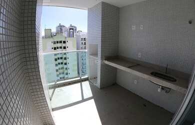 Imagem: O apartamento possui 3 Dormitórios, 3 Banheiros, 2 Vagas na