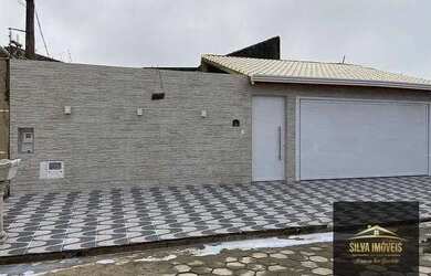 Imagem: A casa possui 2 Dormitórios, 1 Banheiro, 3 Vagas na garagem