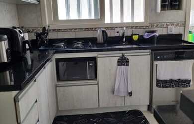 Imagem 12: Casa mobiliada no centro de Xangri-Lá, casa com anexo no fundo, próxima...