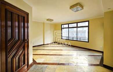 Imagem: O apartamento possui 4 Dormitórios, 4 Banheiros, 1 Vaga na