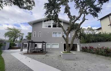 Imagem 8: MANSÃO DISPONÍVEL PARA VENDA E LOCAÇÃO NA BARRA DA TIJUCA CONDOMÍNIO SANTA MARINA