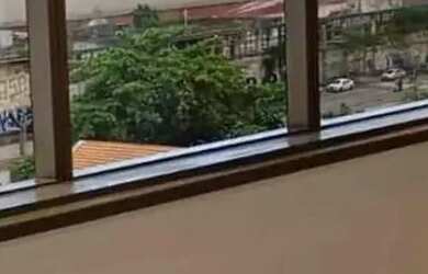 Imagem: O depósito possui 1 Vaga na garagem, 36m² de Área e está