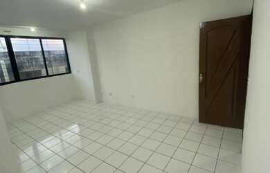Imagem: O apartamento possui 3 Dormitórios, 2 Banheiros, 97m² de Área